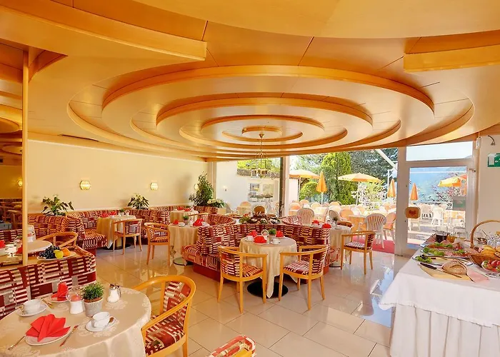 Hotel Tirol