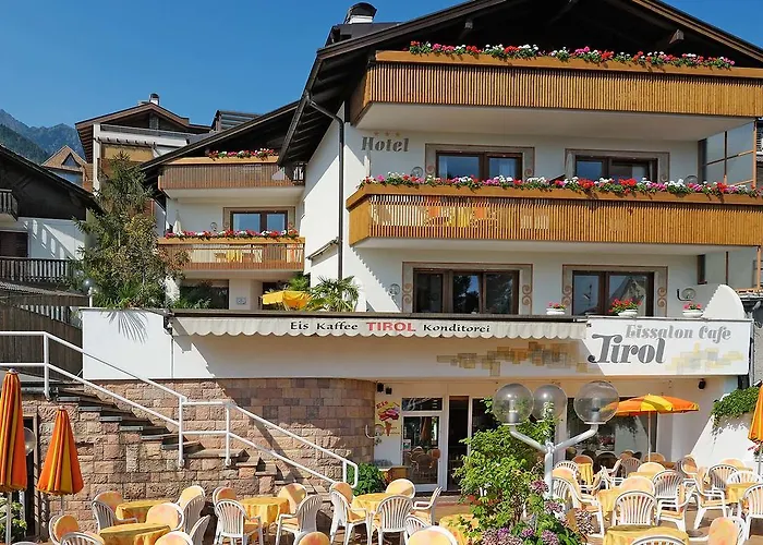Hotel Tirol
