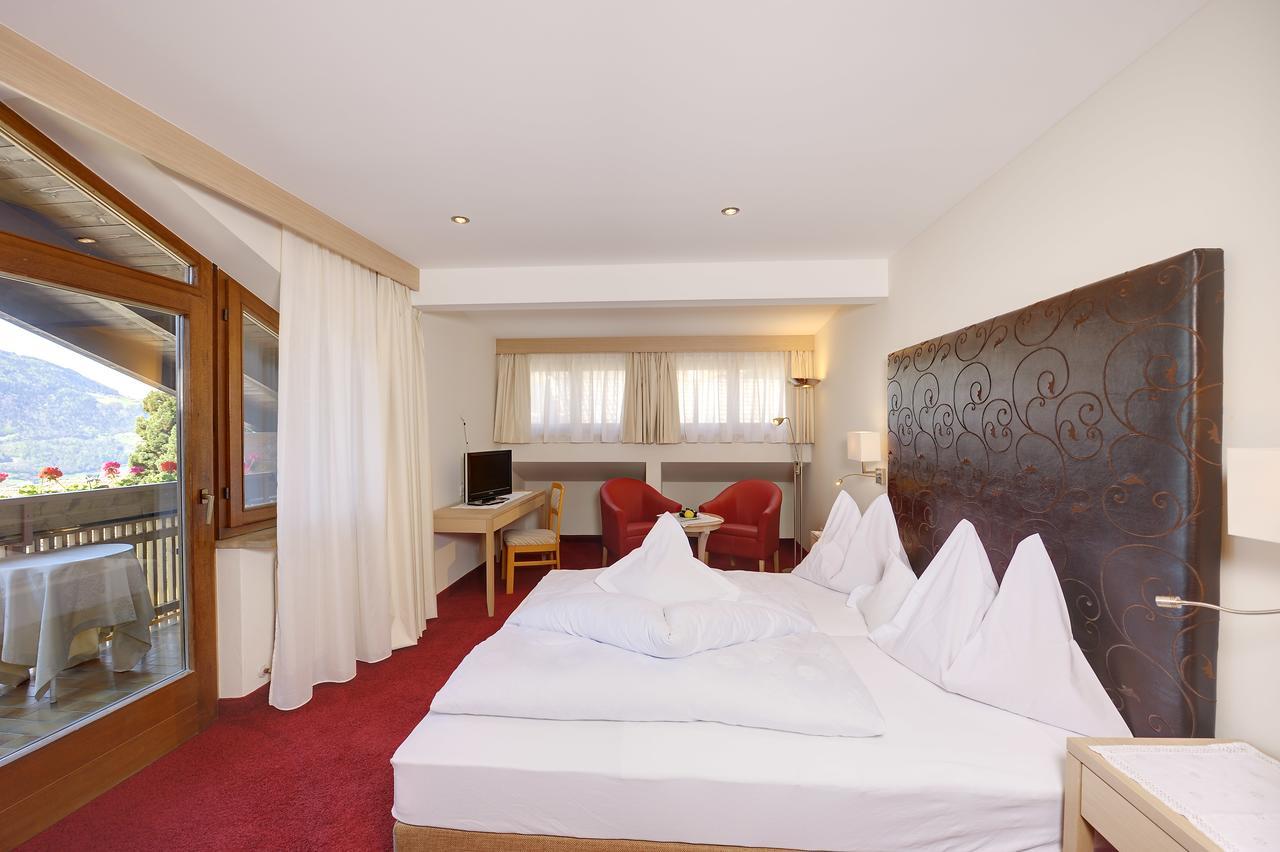 Hotel Tirol Hotel